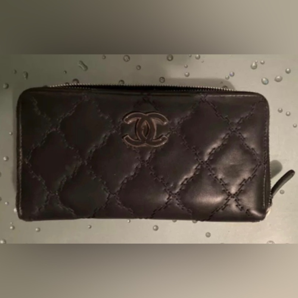 CHANEL Lambskin Quilted Large Gusset Zip Around Black Wallet Originally $1,150